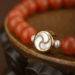 Baoshan nanhong persimmon red joy spinning treasure bracelet women's literature to play with the string of this year's transit beads-2