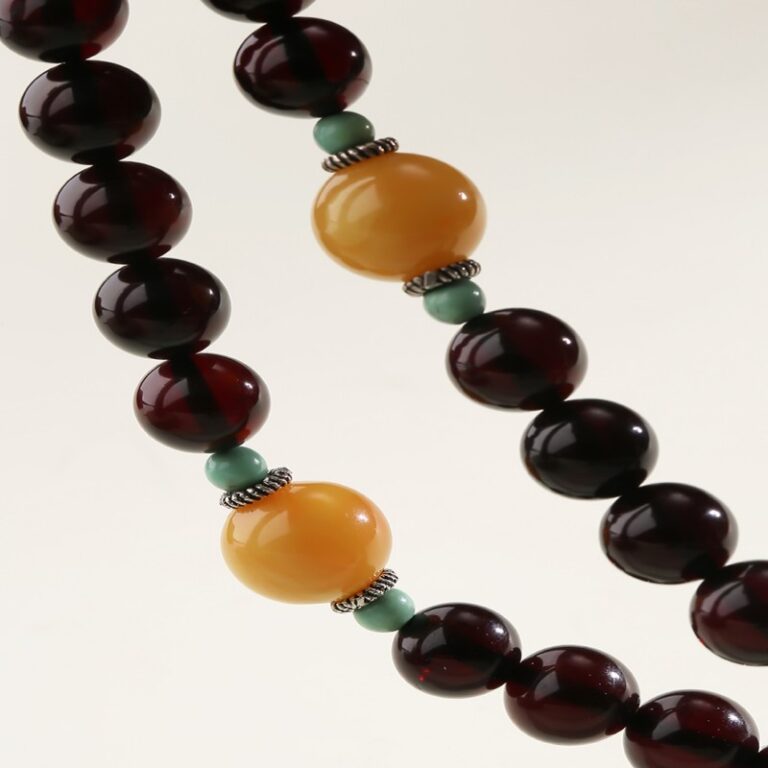 Blood Purple Beeswax Green Pine 108 Beads Amber Hand Round Beads Strings Multi-Circle Rosary Handheld Bracelet-4