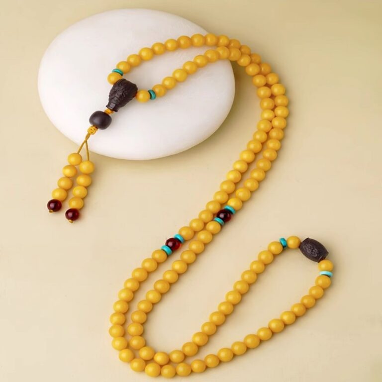 Beeswax Xiaoye Zitan 108 beads strings Buddha beads strings for men and women models rosary rosary playing disk play