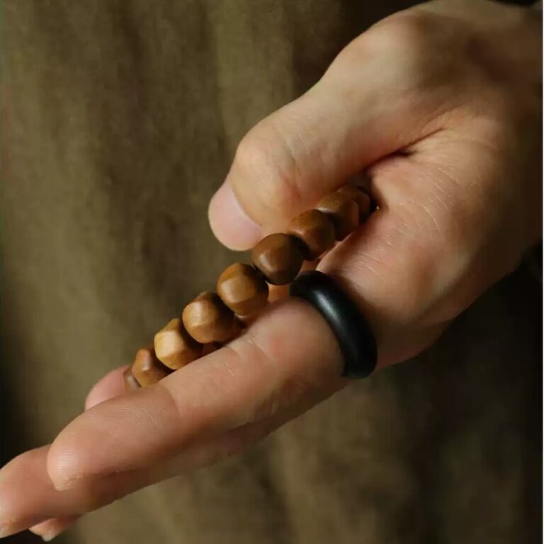 Natural Pure Old Mountain Sandalwood Strings Seiko Hexagonal Twisted Beads Jewellery for Men and Women-6