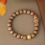 Old Mountain Sandalwood Carvings Strings Nanhong Beeswax Transfer Beads Buddha Beads Literature Play Men and Women's Models Bracelets-5