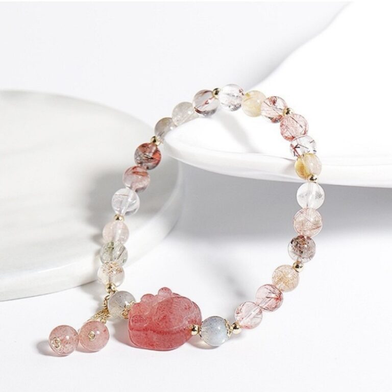 Natural Brave Strawberry Crystal Crystal Bracelet Light Luxury Girls Strings-4