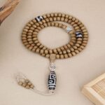 The old mountain sandalwood nine eyes dzi 108 beads strings of glazed barrel beads disc play wooden literature play beads-4