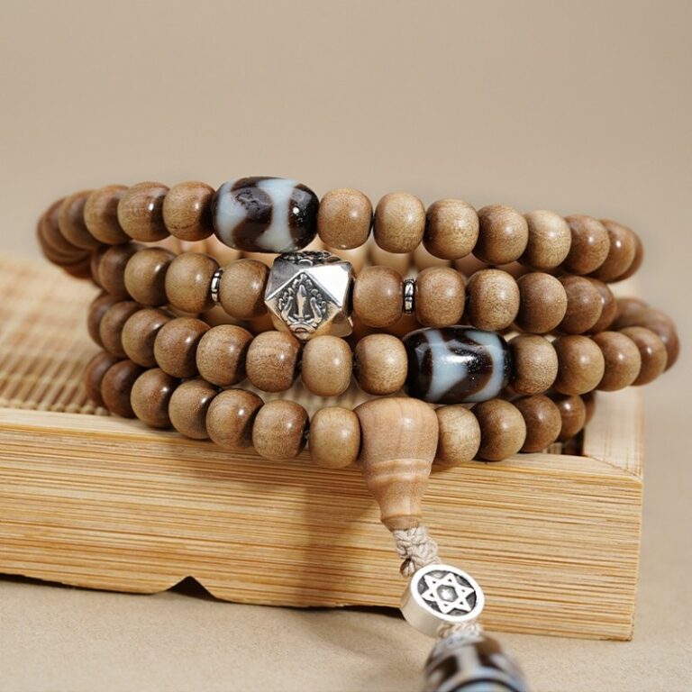 The old mountain sandalwood nine eyes dzi 108 beads strings of glazed barrel beads disc play wooden literature play beads-3