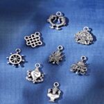 Auspicious eight treasures pendant charm bracelet necklace men and women friends couple goldfish pendant necklace accessories-8