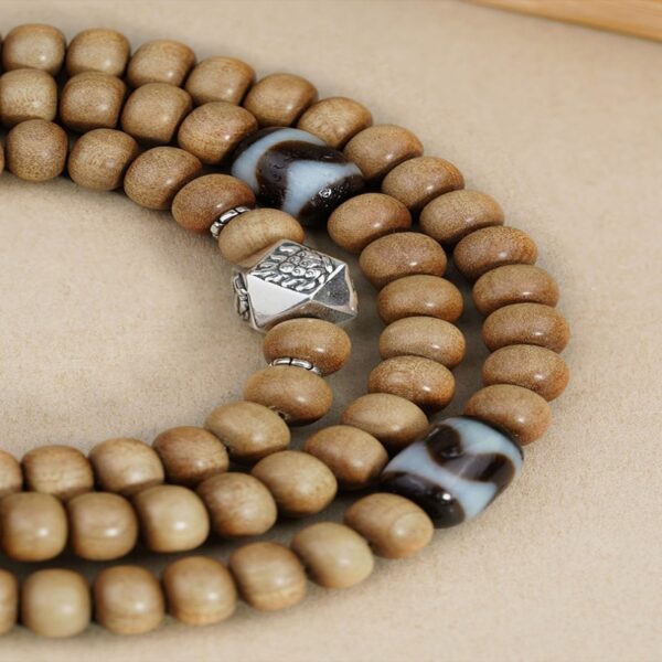 The old mountain sandalwood nine eyes dzi 108 beads strings of glazed barrel beads disc play wooden literature play beads-1