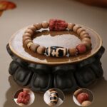 Incense Tiger's Tooth Dzi Bead Bracelet Old Sandalwood Jixiang Nanhong Carvings Bracelet Wooden Cultural Toys Beads-11