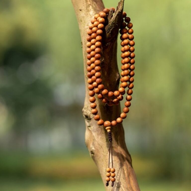 Old Mountain Sandalwood Strings 108 Indian Old Mountain Sandalwood Sinking Necklace Women's Bracelet Men's Black Flesh Buddha Beads-13